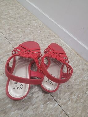 Naturalizer Red Woven-Strap Sandals